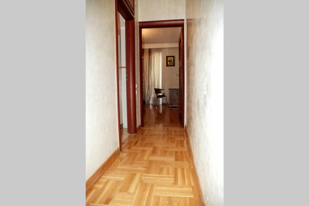Appartamento Elegant Luminous Downtown Salonicco Esterno foto